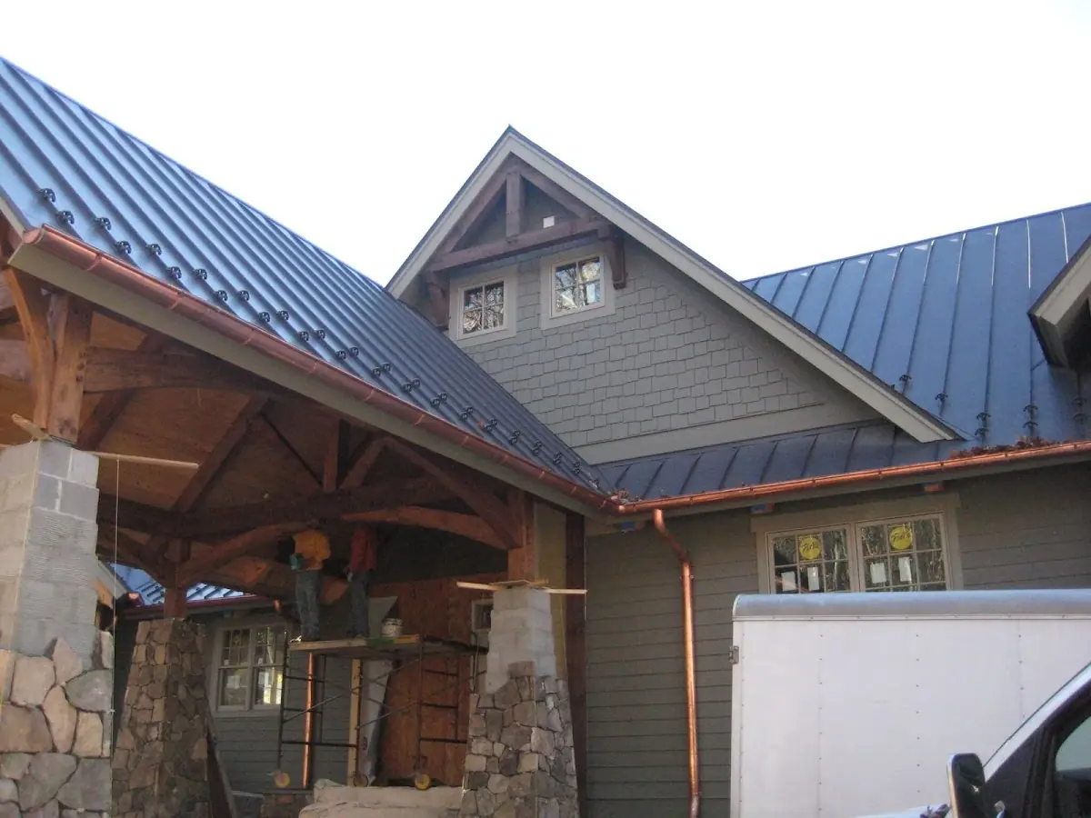 Craftsman Roofing team delivering quality roofing work in Stewartsville